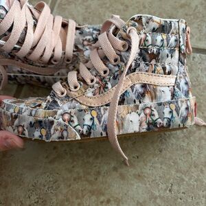 VANS X Molo Best In Show Horse Sk8-Hi Zip Sneakers. Kids size 11